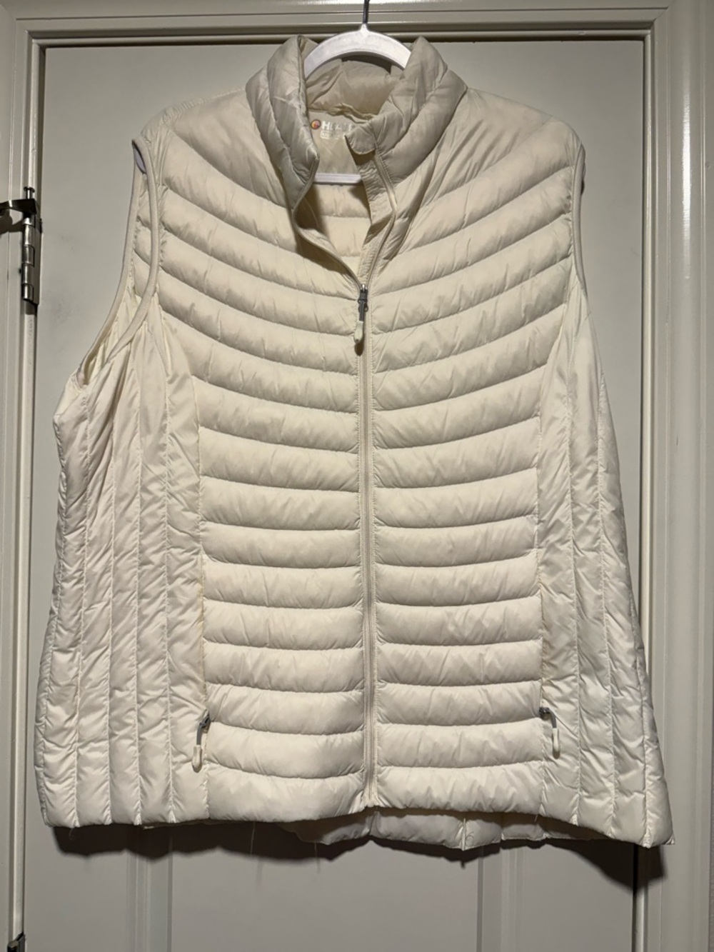 Women's Lightweight Quilted Vest - Cream